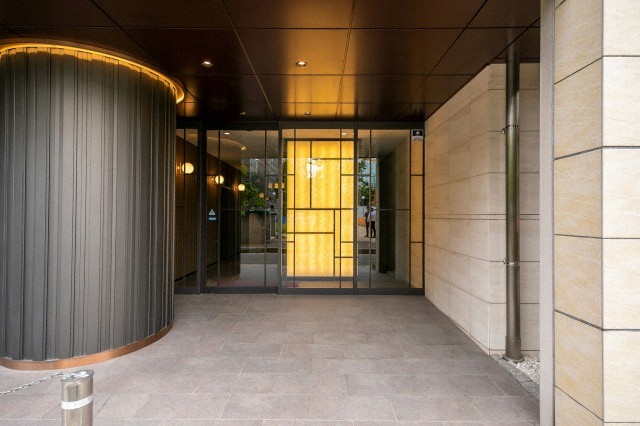 エントランス　エントランス