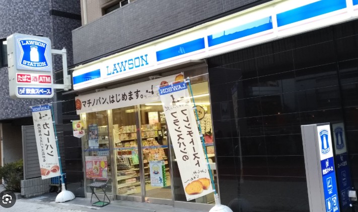 コンビニ　ローソン西本町三丁目店（コンビニ）まで55m