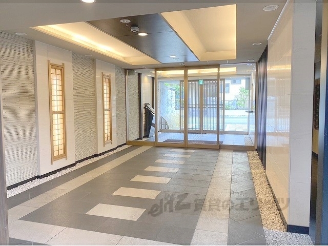 ロビー　ロビー