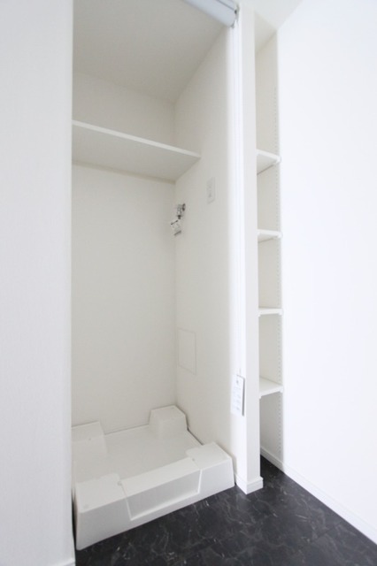 その他設備　室内洗濯機置場