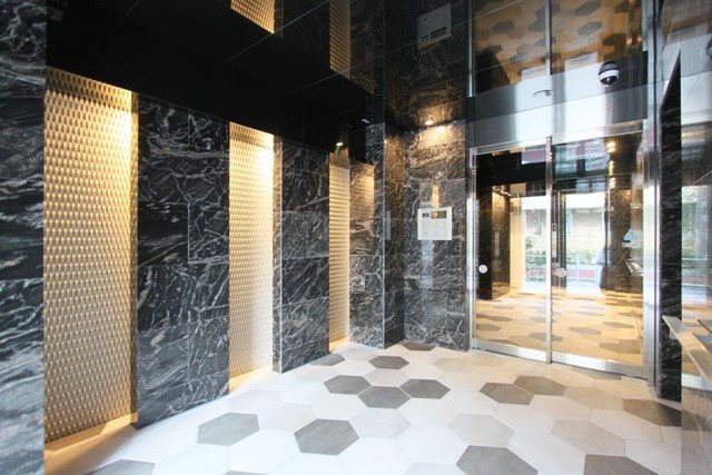 セキュリティ　オートロック完備