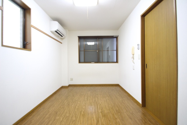 居室・リビング　別室の参考写真です。※現況優先