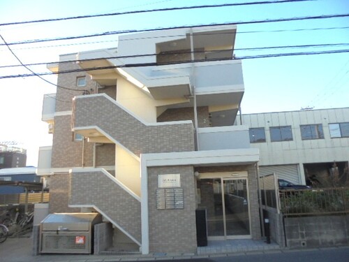 その他　エントランス外観