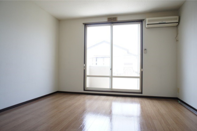 居室・リビング　図面と現状に相違がある場合には現状を優先