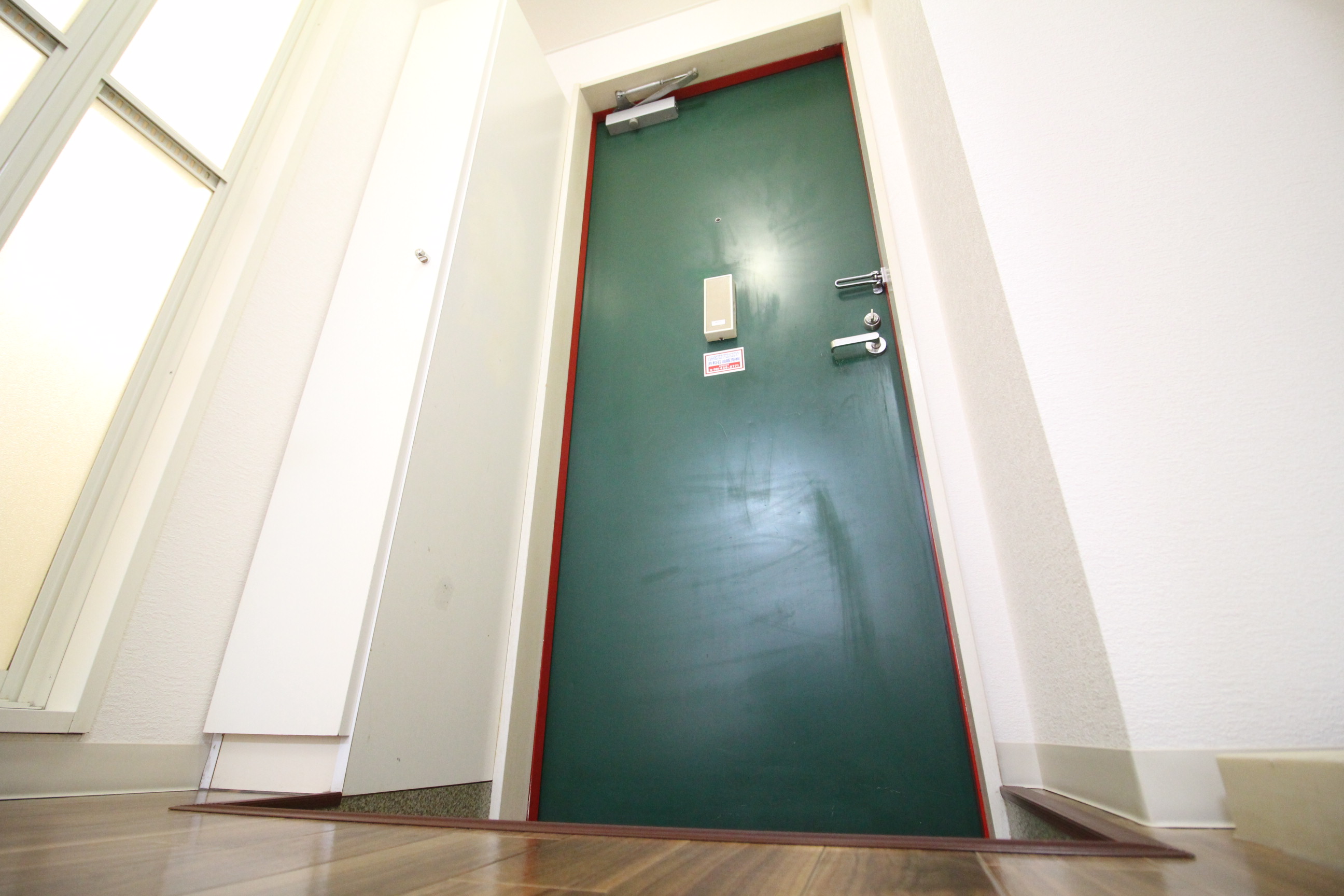 玄関　シューズBOXあります♪