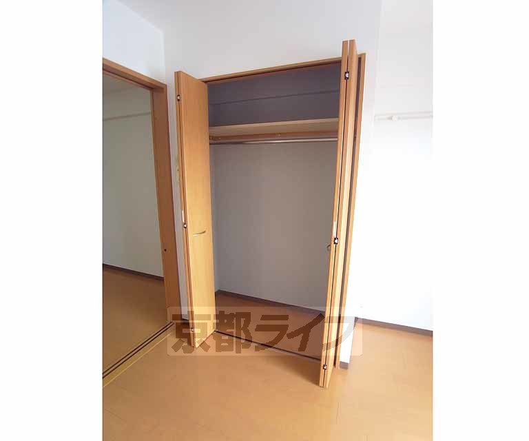 収納　綺麗なトイレです。