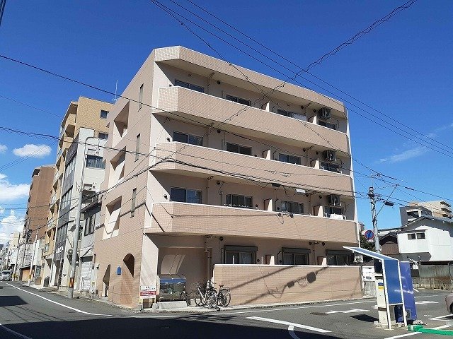 建物外観　きれいな外観です
