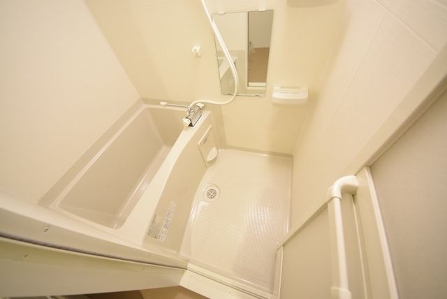 バス・シャワールーム　バスルーム