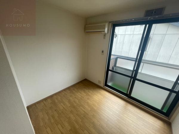 その他部屋・スペース　使い勝手のいい寝室です