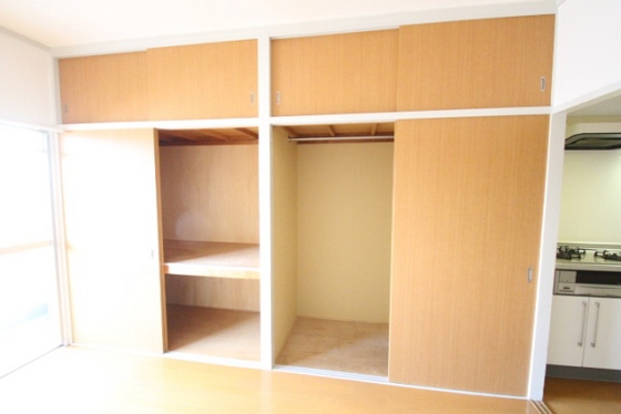 収納　※別号室の写真です。