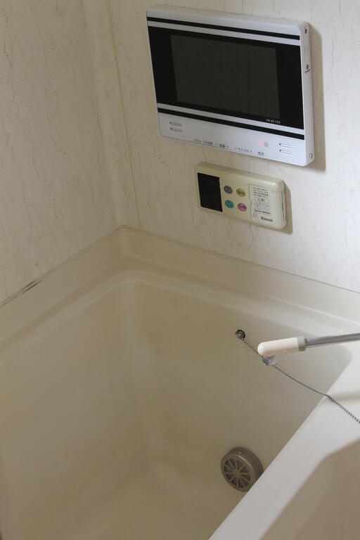 バス・シャワールーム　浴室には窓もあります