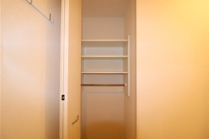 収納　※参考の為別部屋のお写真