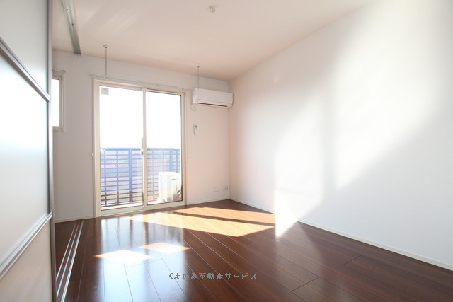 居室・リビング　ゆったり過ごせるリビングです