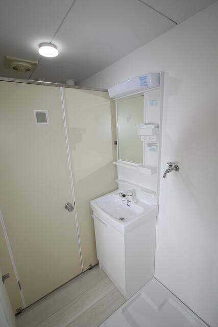 洗面設備　【その他】写真は前回入居前に撮影したものです。