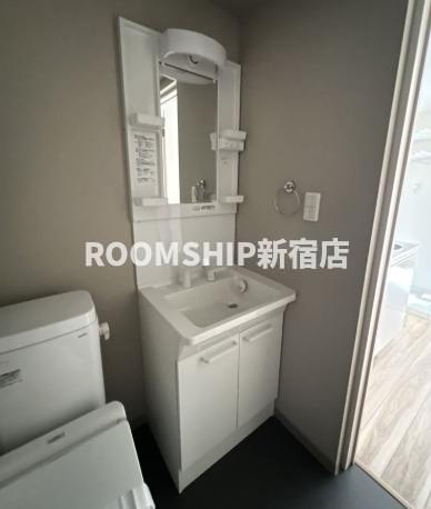 洗面設備　同仕様写真