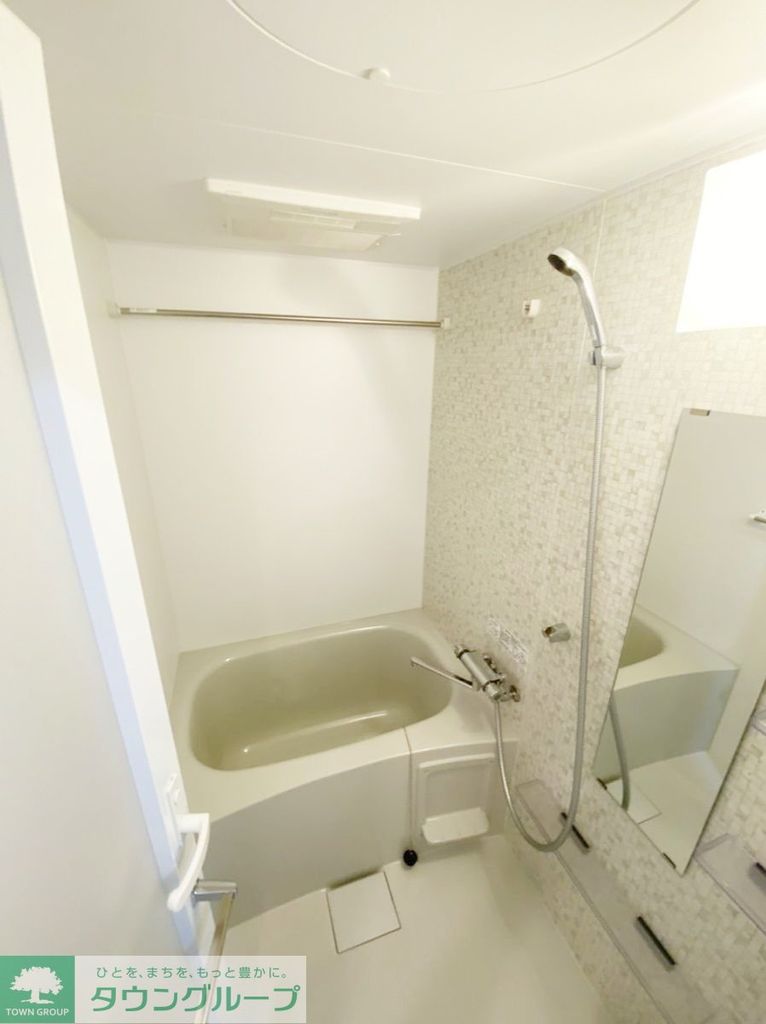 バス・シャワールーム　バス