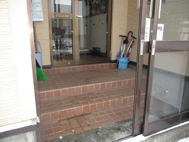 エントランス　エントランス部分