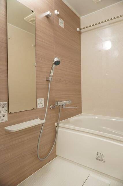 バス・シャワールーム　バスルーム