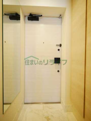 玄関　REGALIZ新宿落合