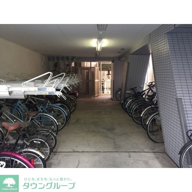 駐車場　部屋探しは株式会社　タウンハウジング　までお気軽にお問合せ…