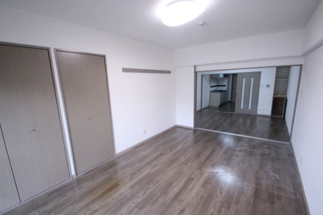 居室・リビング　別号室の写真です