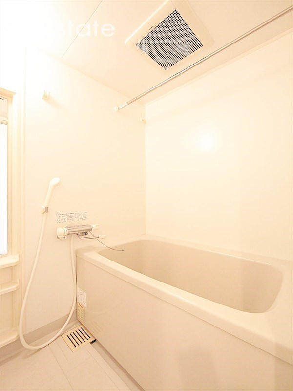 バス・シャワールーム　バスルーム