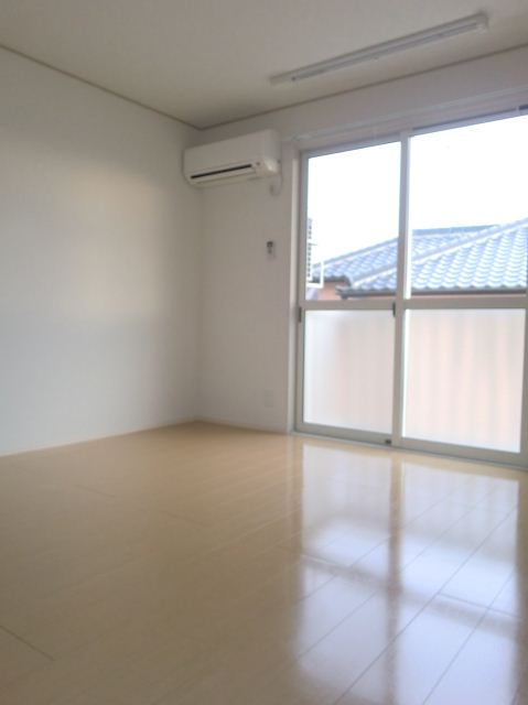 その他部屋・スペース　南向きのお部屋です