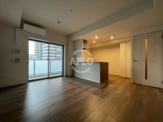 居室・リビング　GRAND VILLASSE 福島　リビング