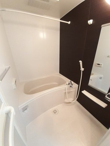 バス・シャワールーム　お風呂です