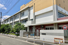 小学校　嶺町小学校（小学校）まで2745m