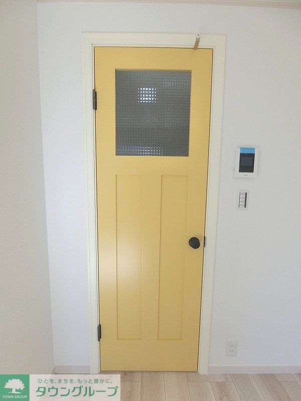 その他　壁掛けハンガーレール付き