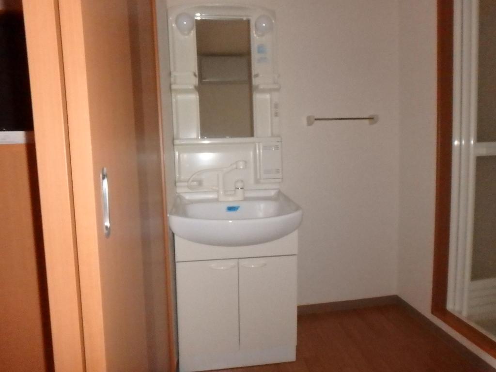 洗面設備　洗髪洗面化粧台