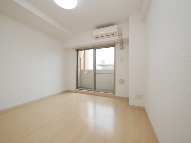 居室・リビング　ドゥーエ本庄　洋室