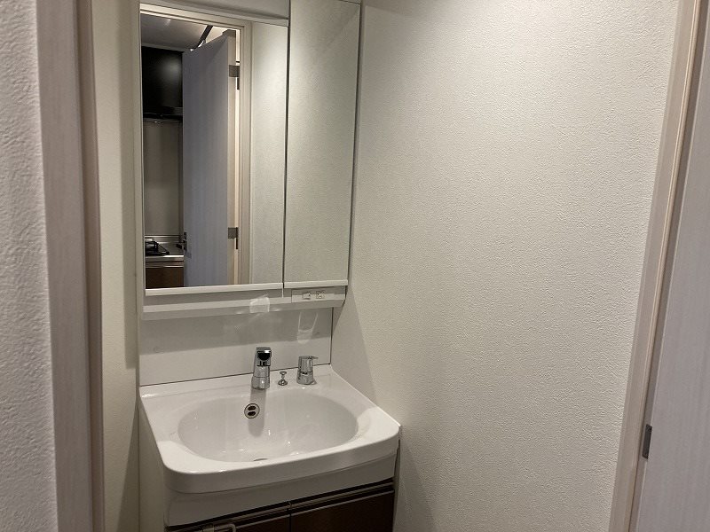 洗面設備　参考写真掲載。