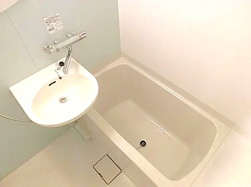 バス・シャワールーム　浴室