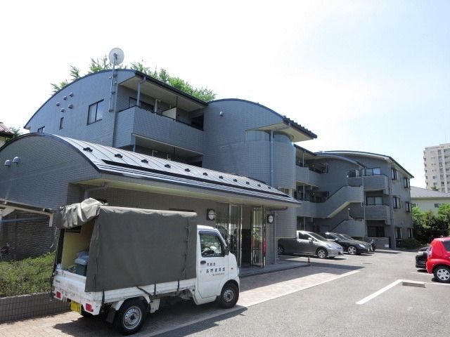 建物外観　★中層マンション★