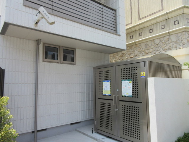 その他共有部分　★防犯カメラと入居者専用ゴミBOX★