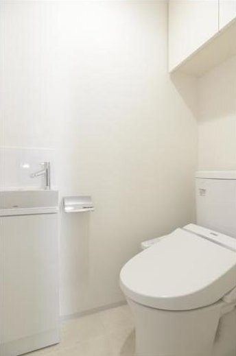 トイレ　反転タイプ