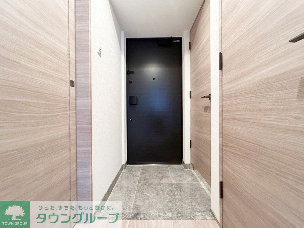 玄関　お部屋探しは株式会社　タウンハウジング　までお気軽にお問合…