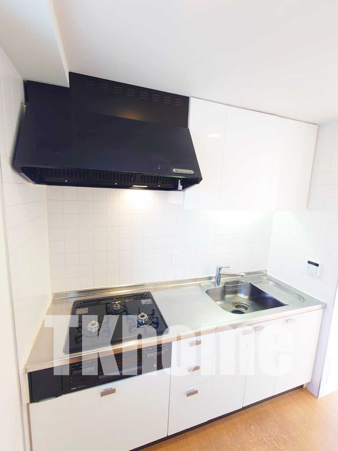 キッチン　３ツ口ガスシステムキッチン