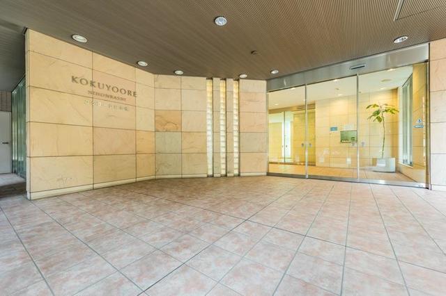 エントランス　建物の内部です