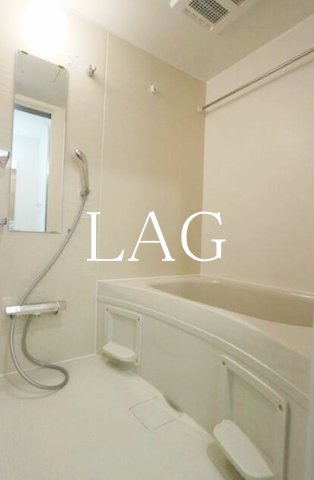 バス・シャワールーム　お風呂です。