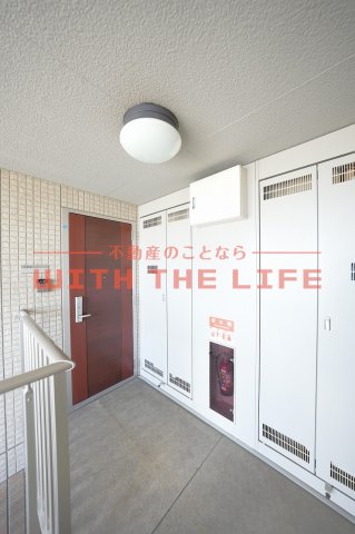 玄関　明るい玄関です