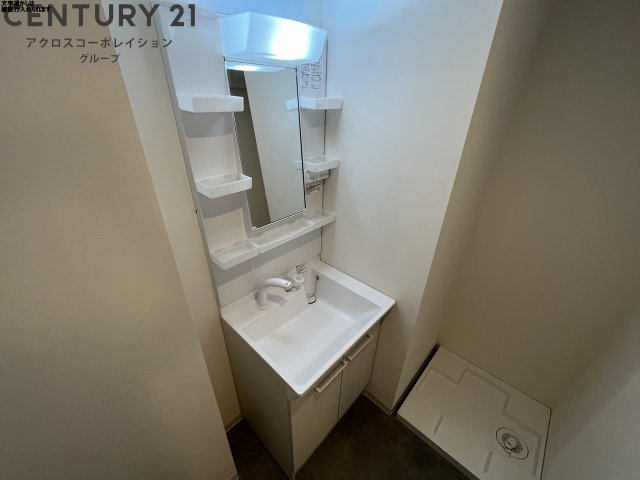 洗面設備　洗面化粧台付きです☆