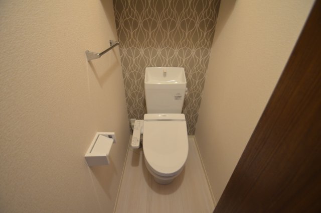 トイレ　気分すっきり温水洗浄便座