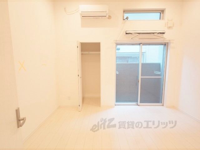 居室・リビング　洋室