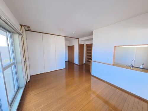 居室・リビング　LD　約13.3畳