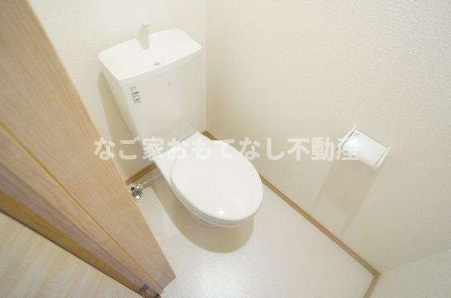 トイレ　同型タイプ