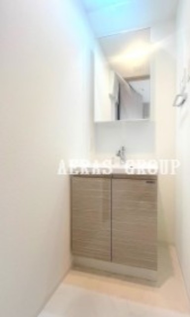 洗面設備　同仕様