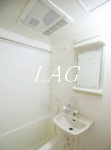 バス・シャワールーム　お風呂です。